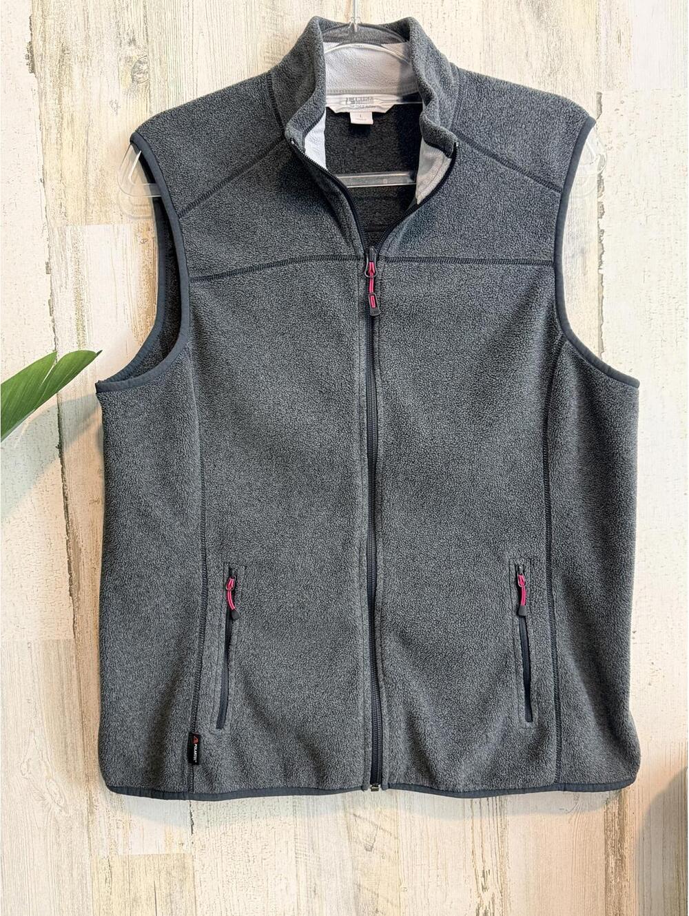 Guide Series Women’s Size Large Gray Zip Front Fleece Vest